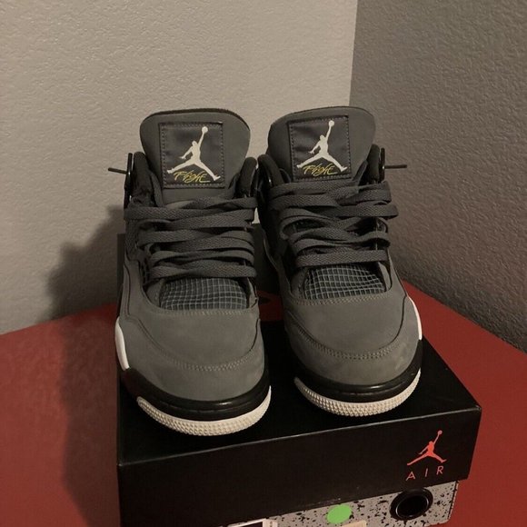 Size 10 - Jordan 4 Retro Low Cool Grey